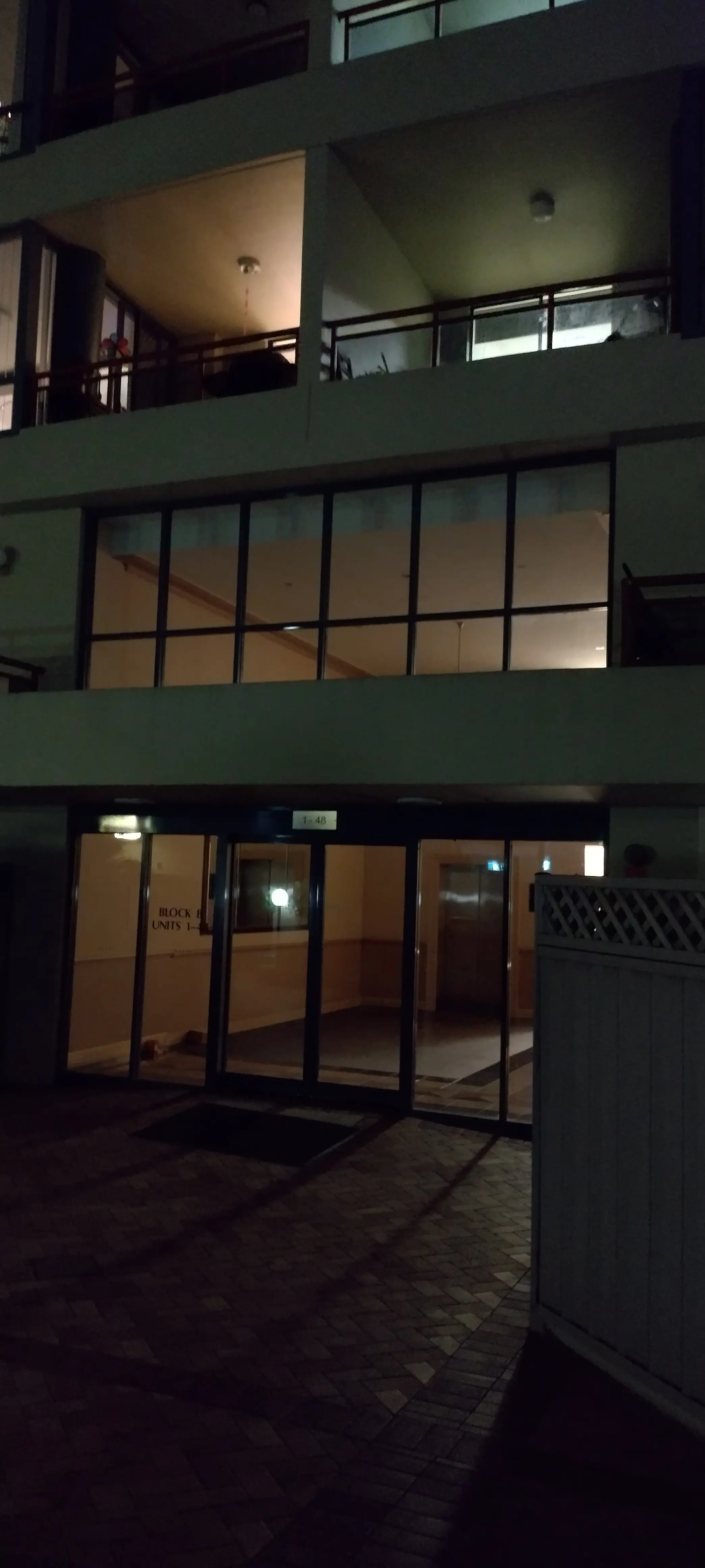 SP52948-Block-B-foyer-without-lights-on-at-9pm-photo-1-22Nov2022.webp
