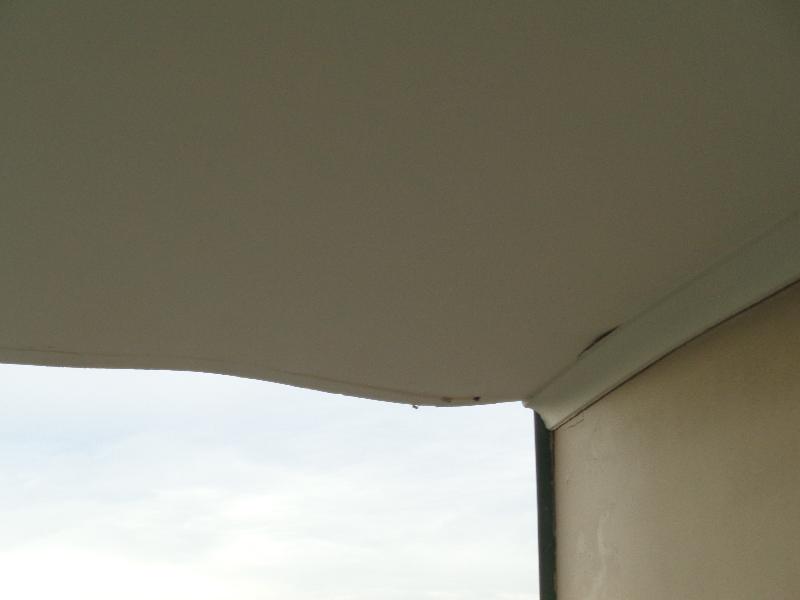 SP52948-Lot-190-sunroom-window-frame-blown-away-by-wind-and-curved-ceiling-photo-1-29No2020.jpg