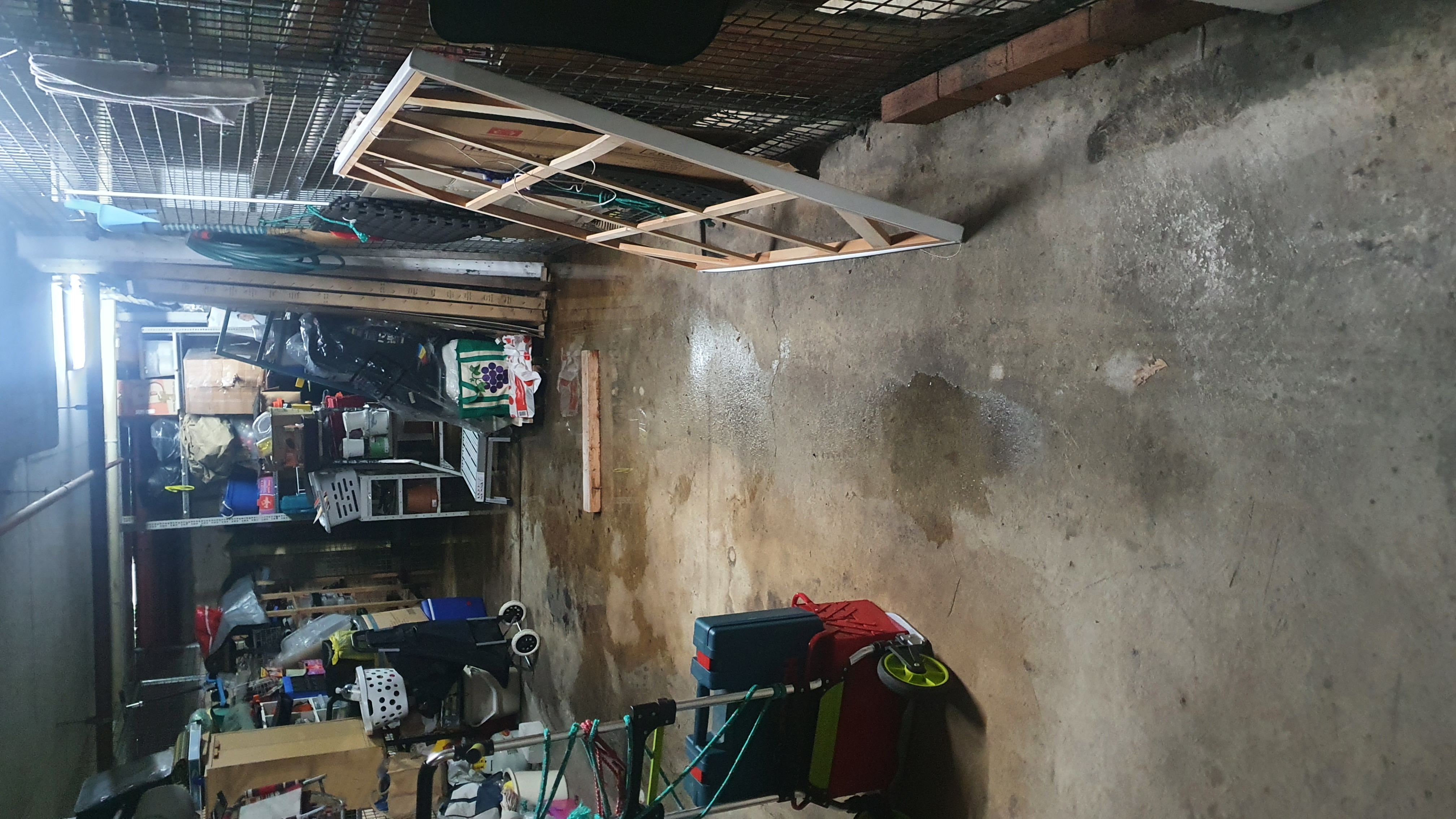 SP52948-examples-of-serious-damages-due-to-water-leakages-in-Lot-186-garage-photo-1-1Mar2022.jpg