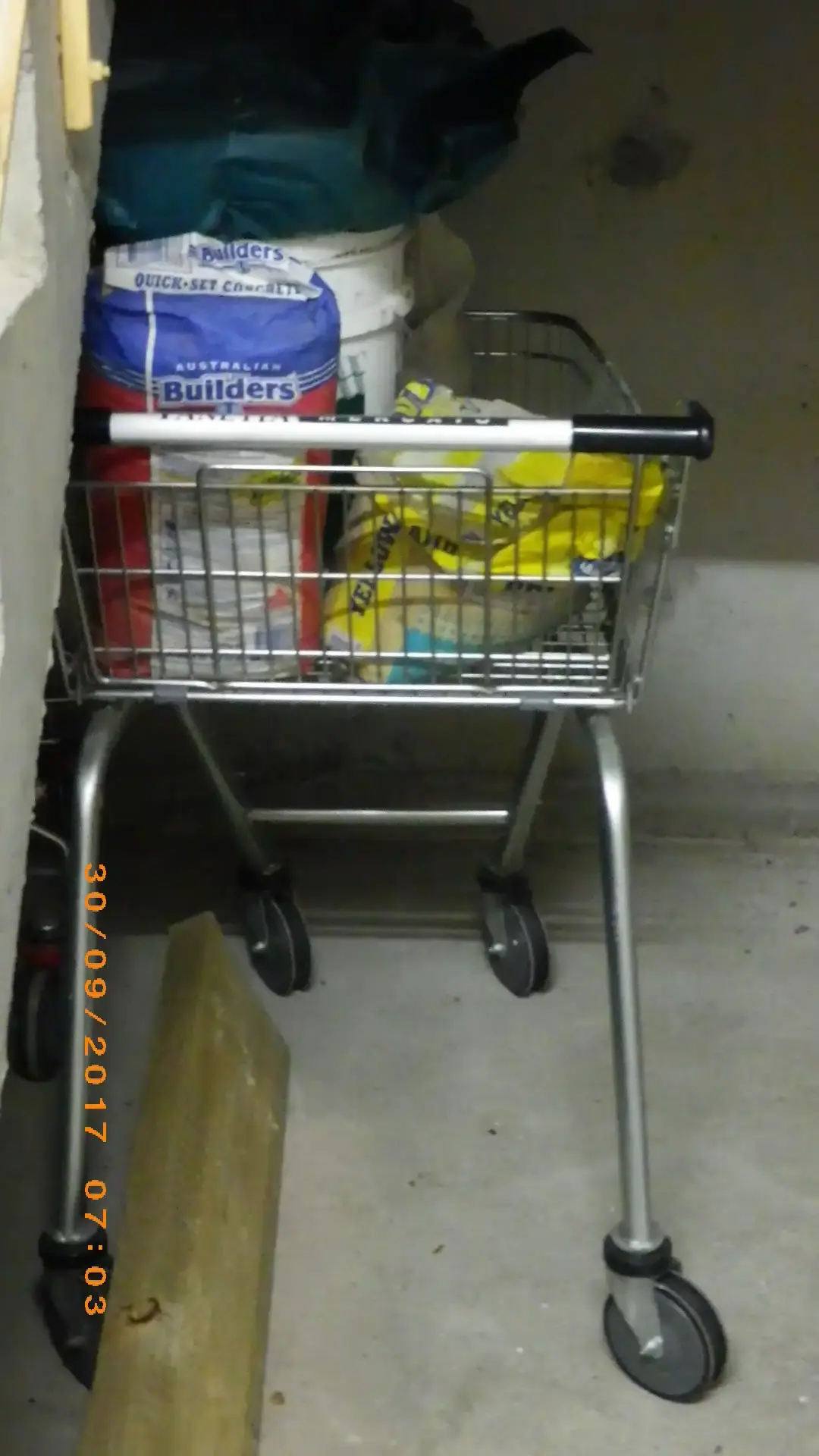 SP52948-hiding-shopping-trolleys-behind-fire-doors-30Sep2017