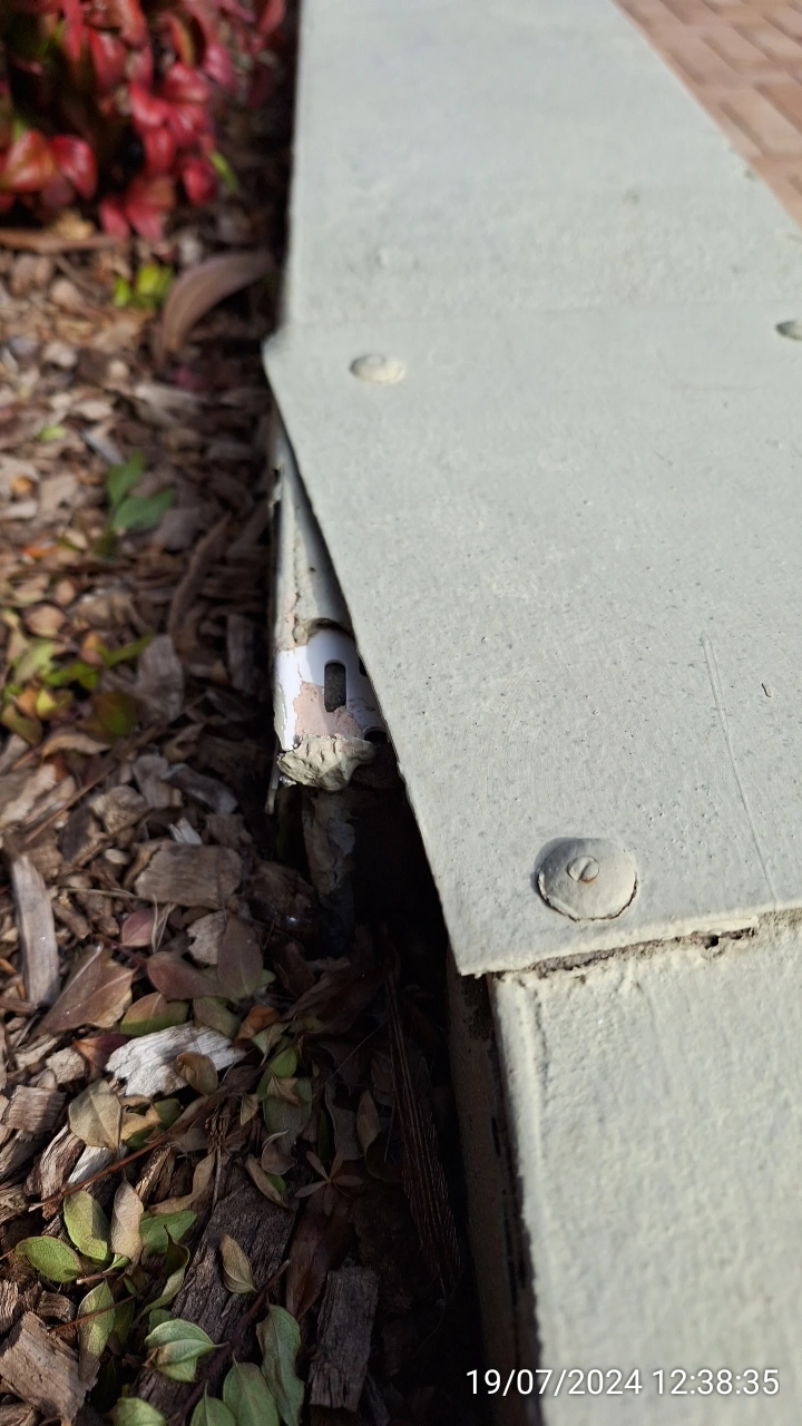 SP52948-Block-D-collapsing-garden-bed-wall-photo-1-19Jul2024